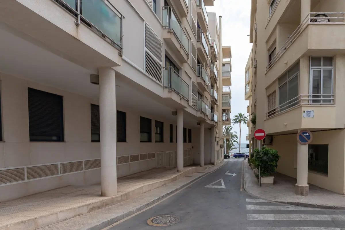 Продажа квартира в Испании в городе Altea 2 спальни, 25 метров от моря