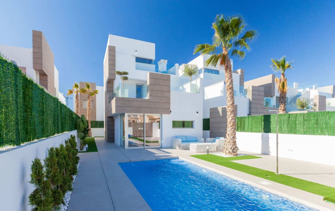 Продажа дом в Испании в городе Benidorm 3 спальни земельный участок 350 м2,  год постройки 2023