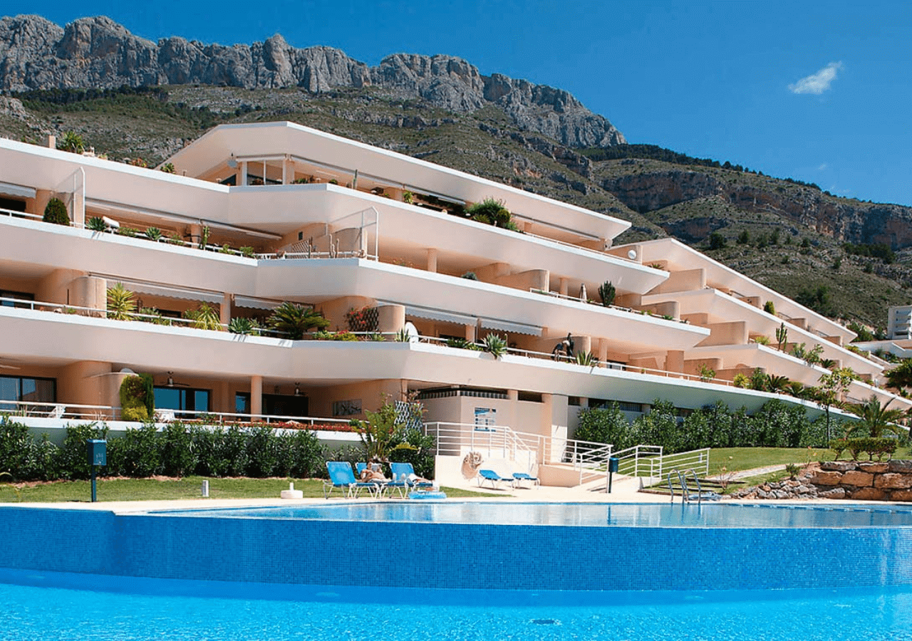 Продажа квартира в Испании в городе Altea 3 спальни, с видом на море и горы